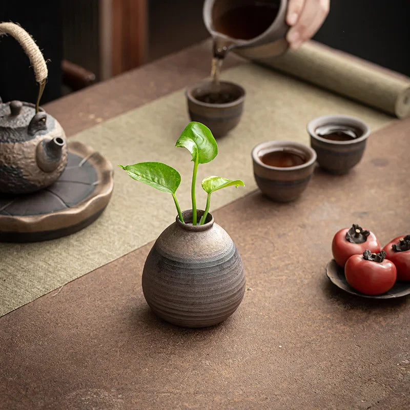 Retro Ceramic Rust Vase